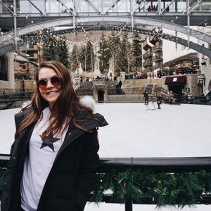 Meet your Posher, Julia